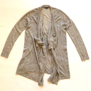 Vince XS Cardigan Wrap Light Grey Wool Cashmere blend soft Excellent Condition